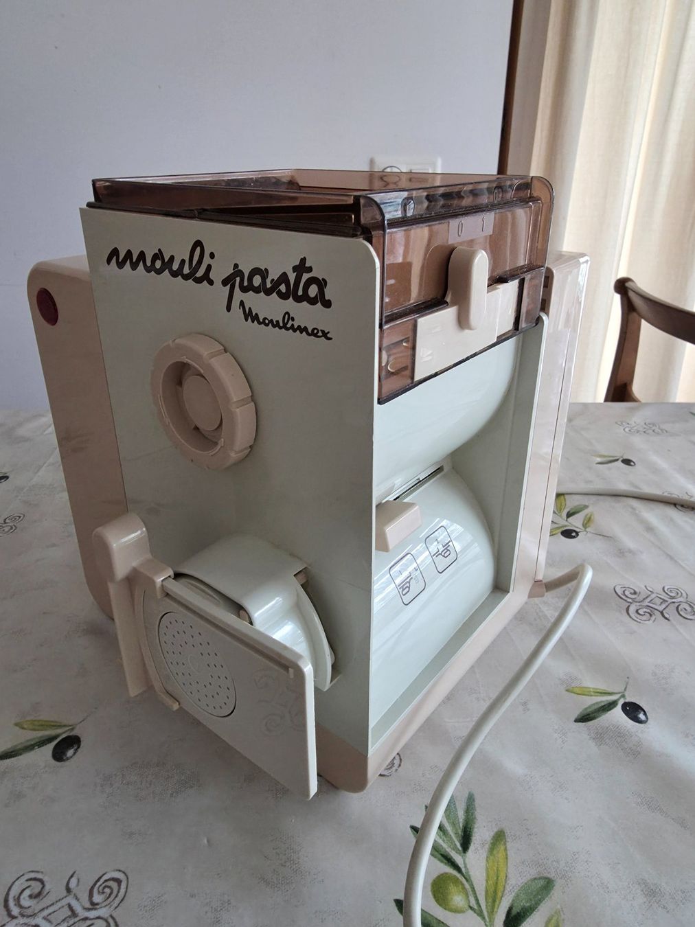 Moulinex Elettrodomestici da cucina: Moulinex Mouli Pasta Maschine – Usato da Frauenfeld venduto da reifa 1