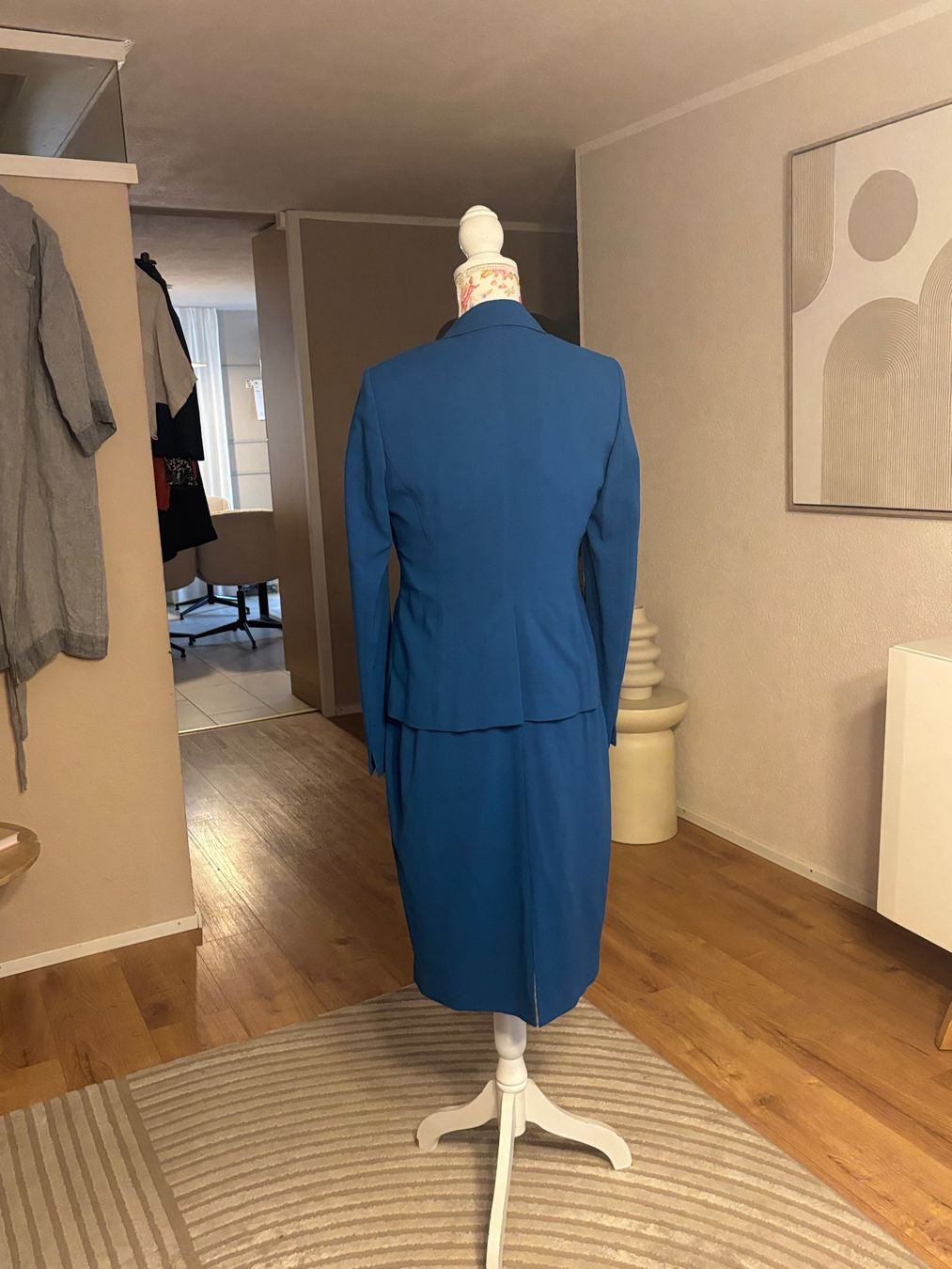 Costumi: Windsor Kostüm Schurwolle – Usato da St. Margrethen SG venduto da dijanaO 2
