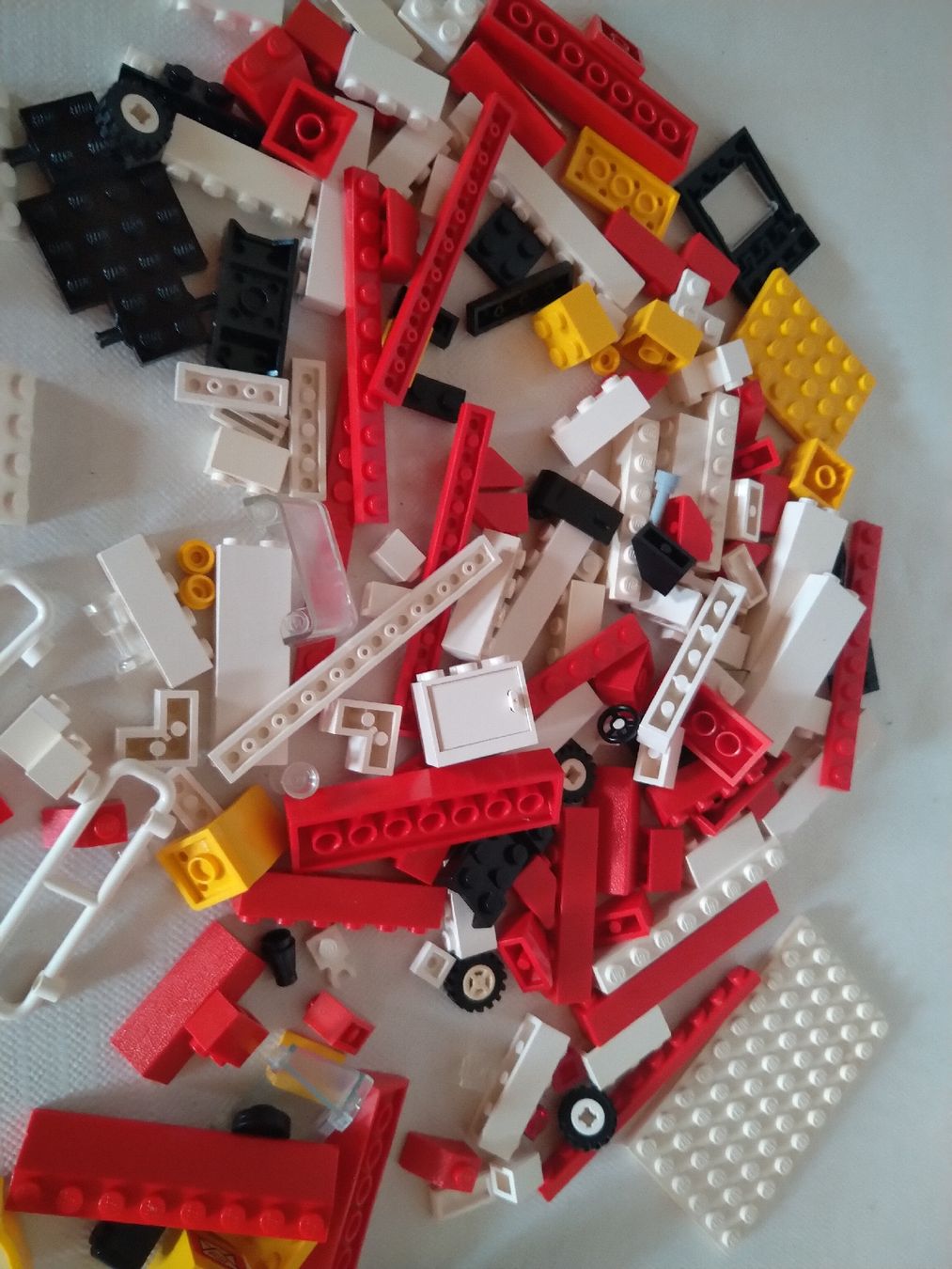 Lego Jeux de construction: Lego - Pièces du set 6374 – D'occasion à Les Brenets par LEGOFOREVER 3