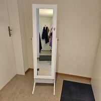Schmuckschrank weiss mit Spiegel und Schubladen gebraucht