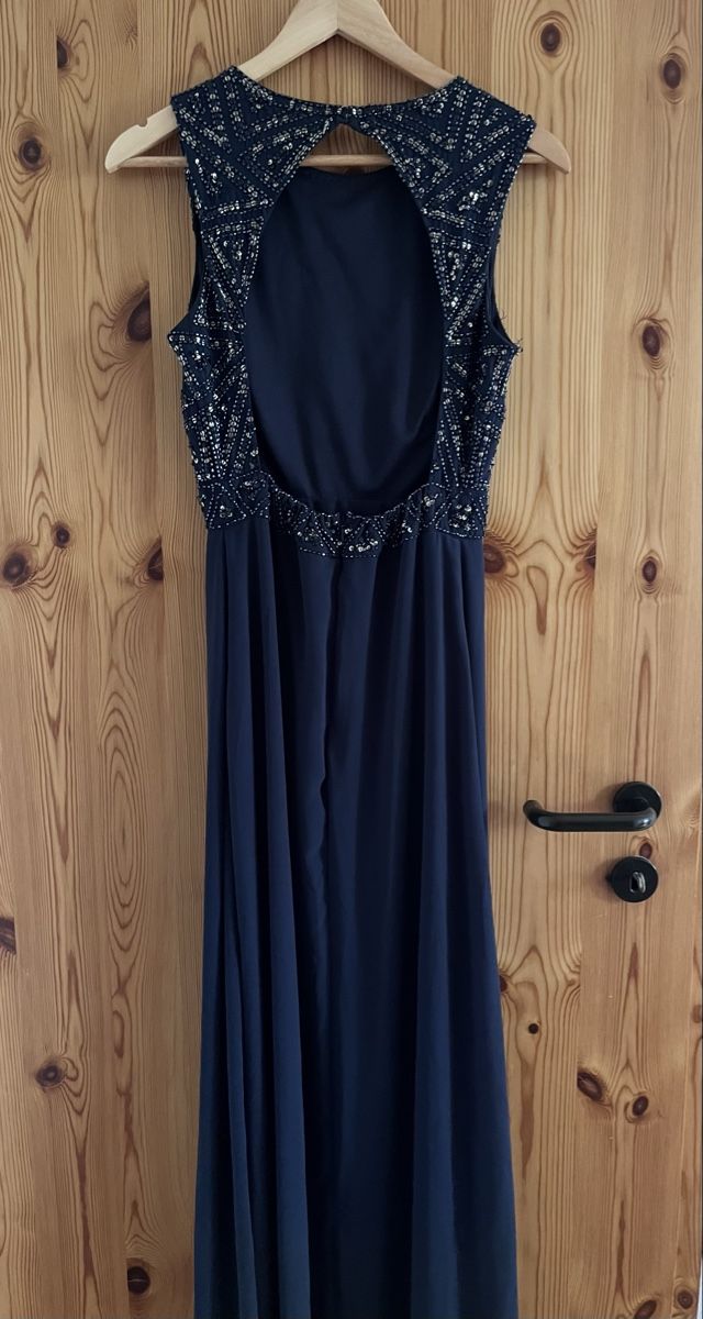 Vestiti: Abendkleid  – Usato da Wetzikon ZH venduto da chr_6qf7 3