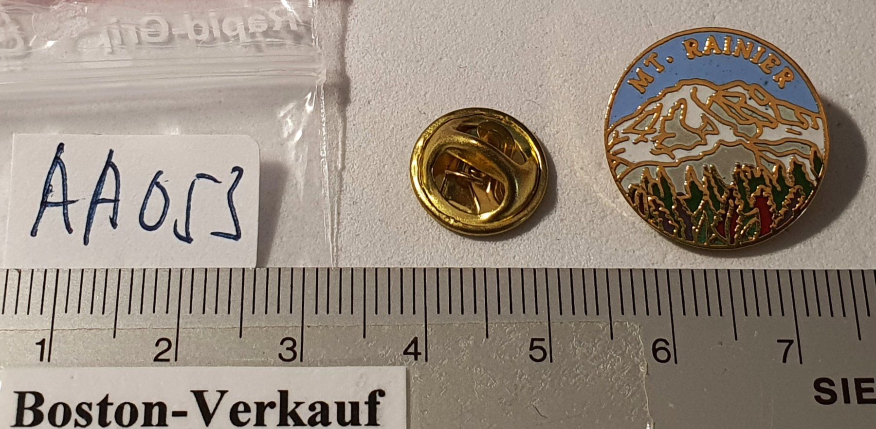 Placchette & Badge: AA053 - Pin USA Amerika Mount MT. Rainier – Usato da Reinach BL venduto da Boston-Verkauf 1