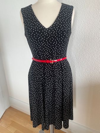 TOMMY HILFIGER Kleid in Gr. 36 (Gr. 8), Schwarz/Weiss