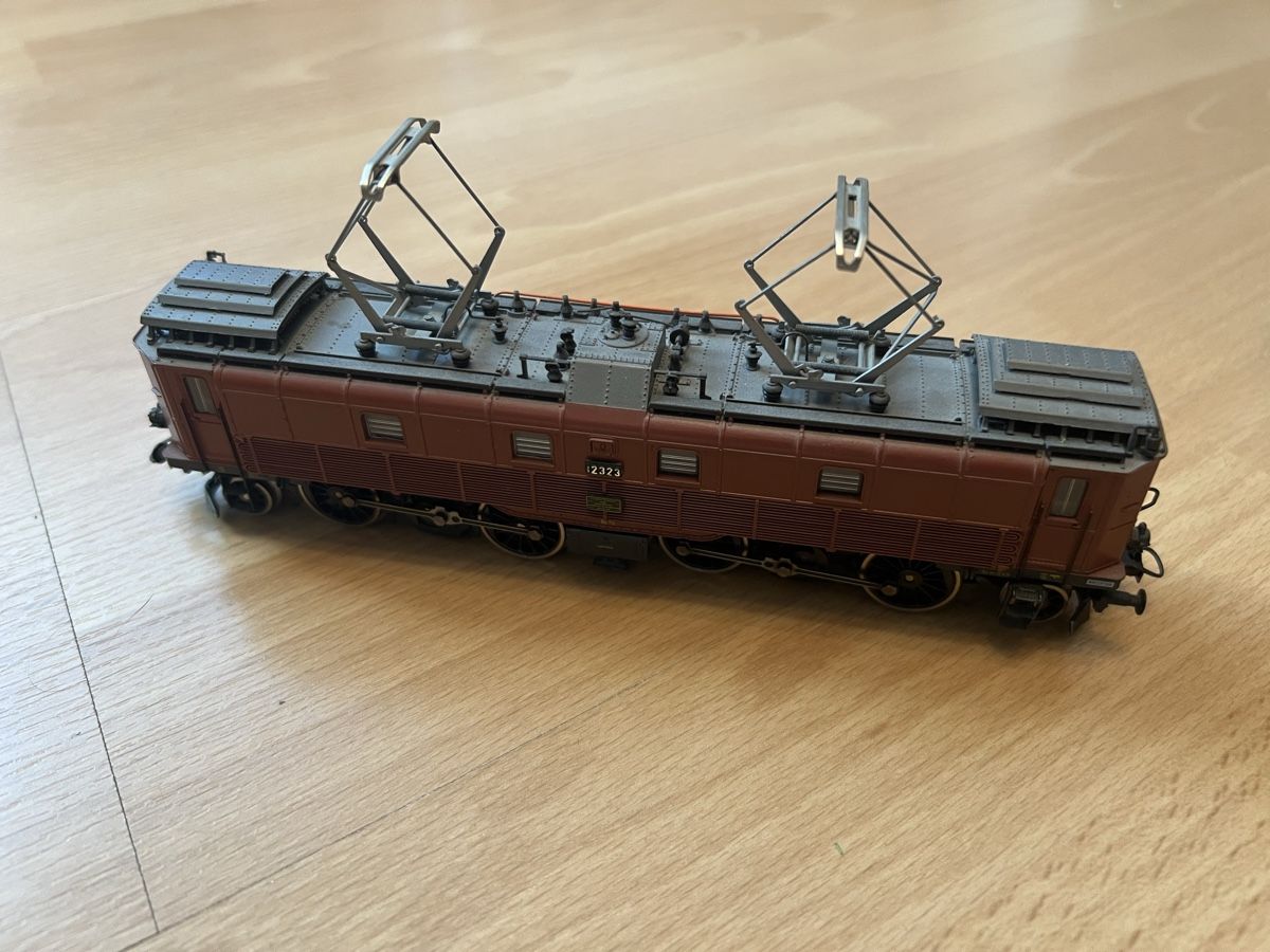 Roco Modellini di ferrovie: Roco Lokomotive 4/6 SBB – Usato da Gisikon venduto da ram_78bx 3