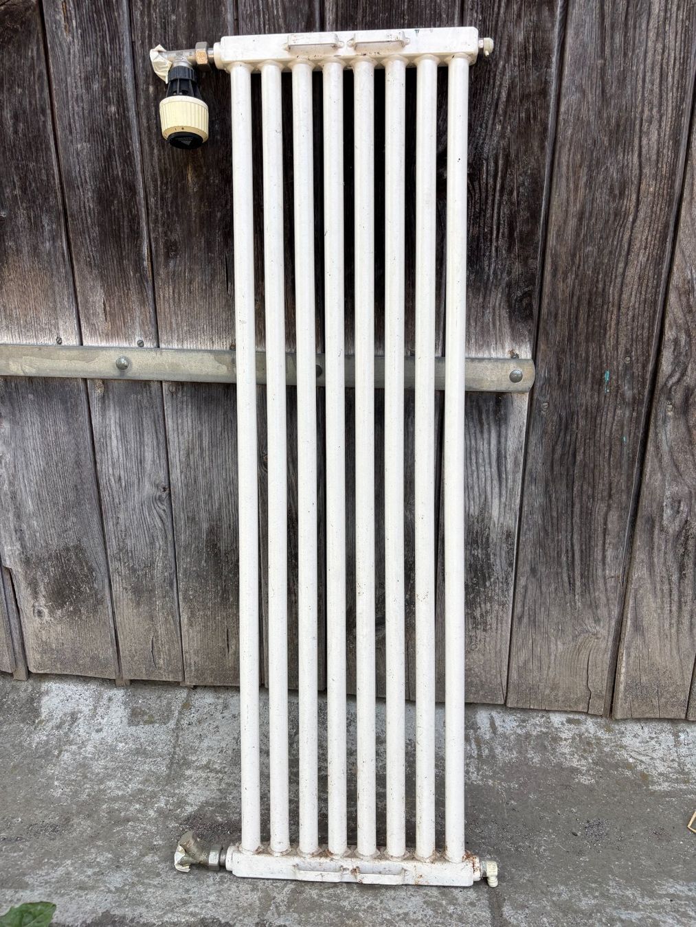 Radiateurs: Radiator – D'occasion à Eschenz par Daniliva