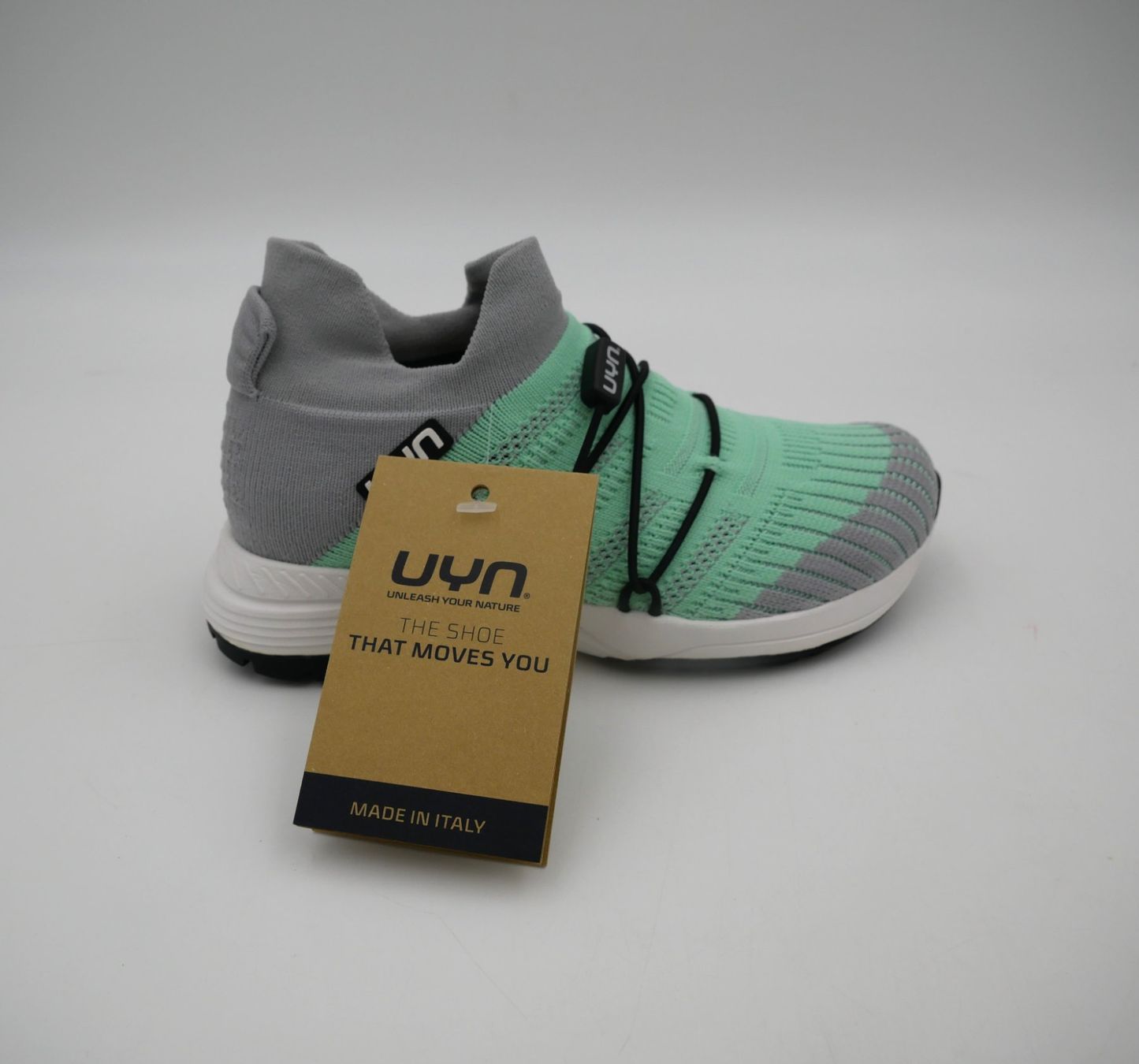 Damenschuhe: UYN FREE-FLOW TUNE, MINT/SILVER, GR. 35 – Neu (gemäss Beschreibung) aus Winterthur von Restwert_Winterthur 2
