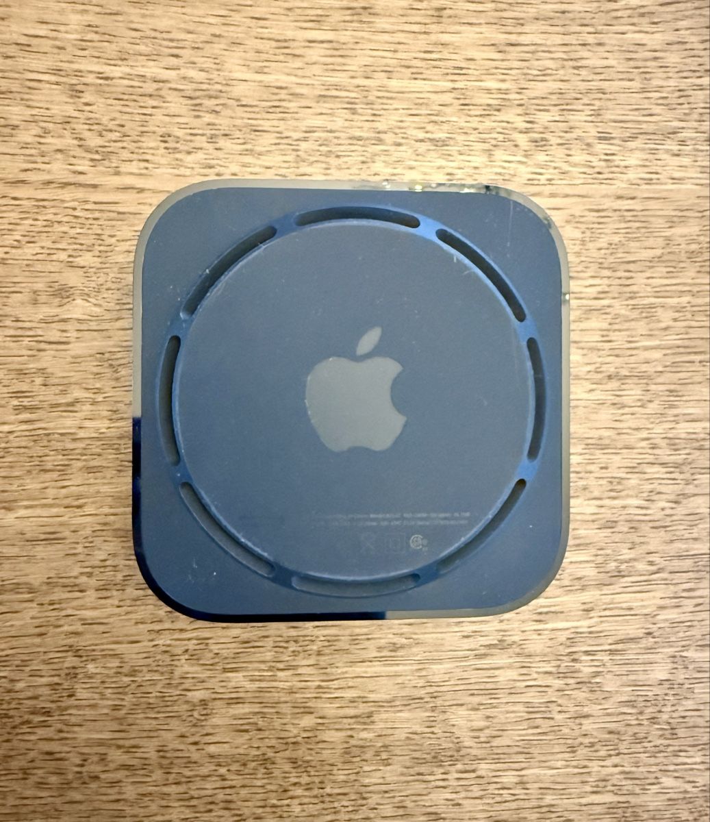Apple Multimediaplayer & Streamer: Apple TV mit Fernbedienung – Gebraucht aus Eiken von Oiler 4