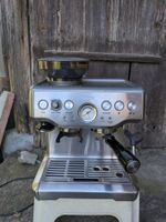 Siebträger-Kaffeemaschine Sage mit integriertem Mahlwerk