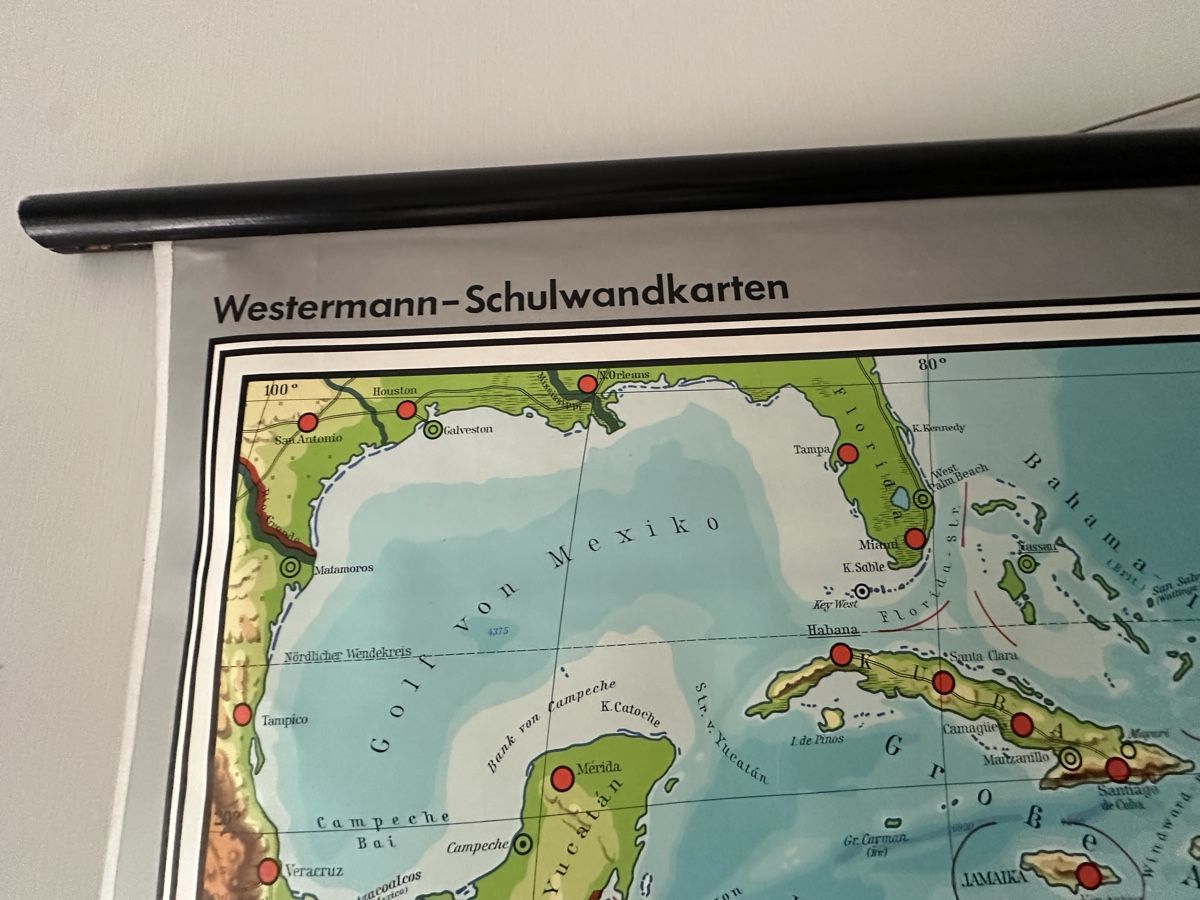 Cartine & Atlanti: Alte Westermann Schulwandkarte Südamerika – Usato da Bern venduto da Maniche11111 3