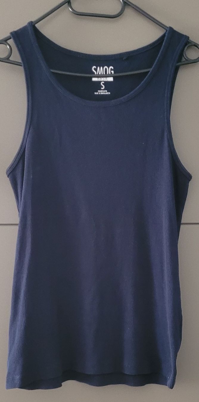 H&M T-shirts: Débardeur bleu marine Smog S – Neuf (Voir description) à Vevey par x_y_f