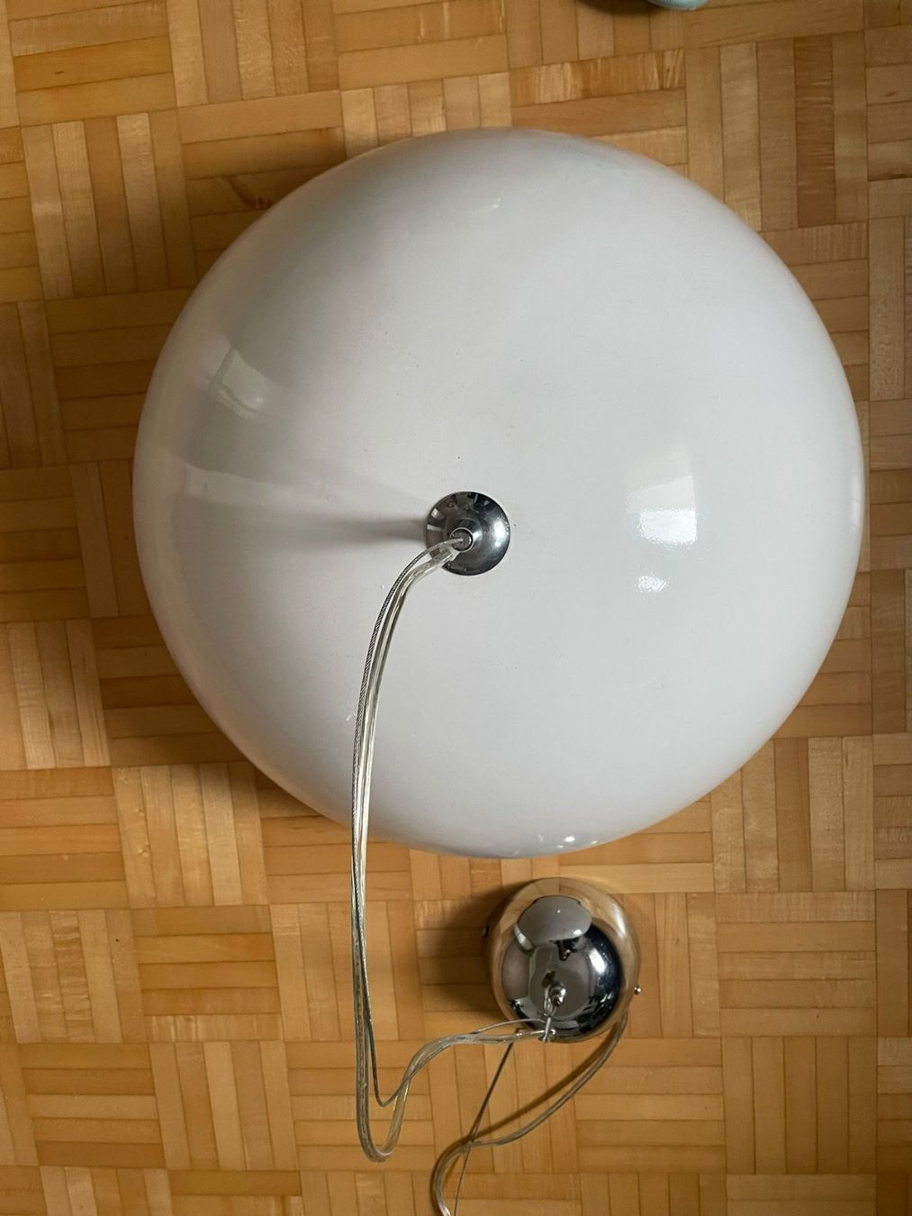 Interio Lampadari & plafoniere: Interio Lampe Hängeleuchte weiss/silber 50cm Durchmesser – Usato da Hölstein venduto da Jomojilune 3