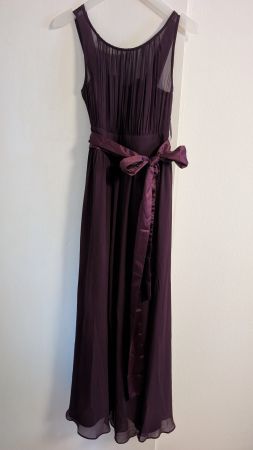 Elegantes lila Abendkleid Grösse 10UK
