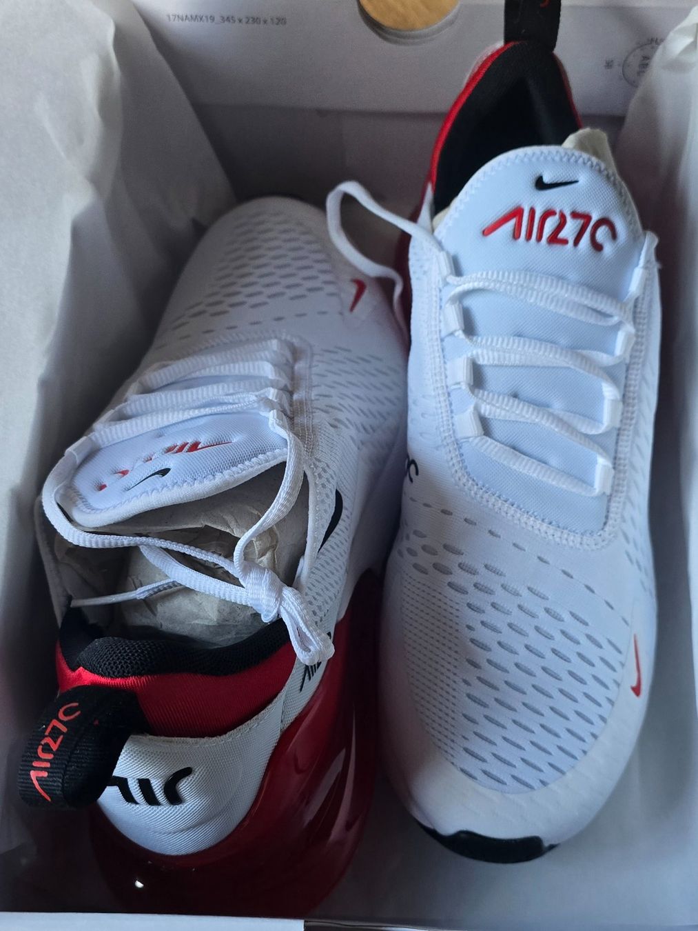 Nike Scarpe da uomo: Nike air max 270 – Nuovo e nell'imballaggio originale da dietikon venduto da kar_l26c 1