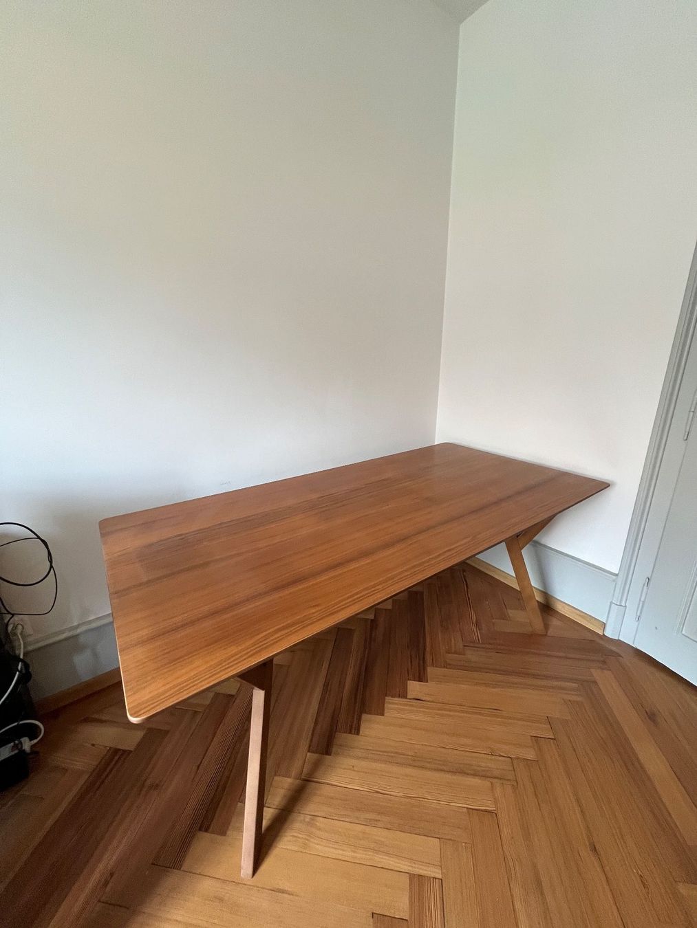 Pfister Tables: Esstisch / Schreibtisch – D'occasion à Bern par nic_c5xt 7