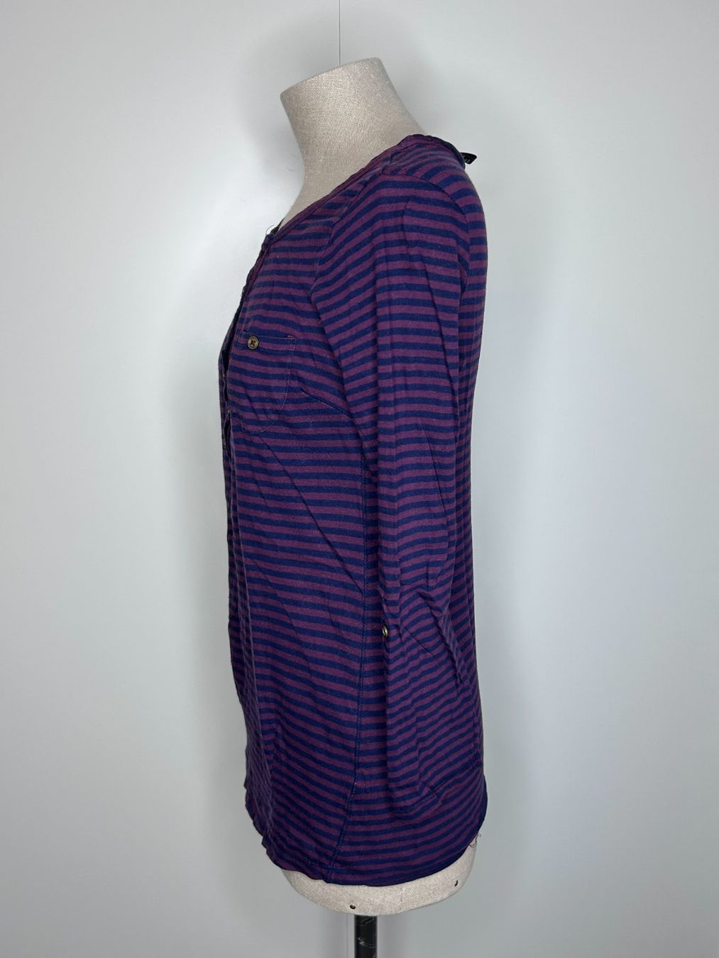 H&M T-shirt: H&M Mama T-Shirt – Usato da St. Gallen venduto da look-twice 1