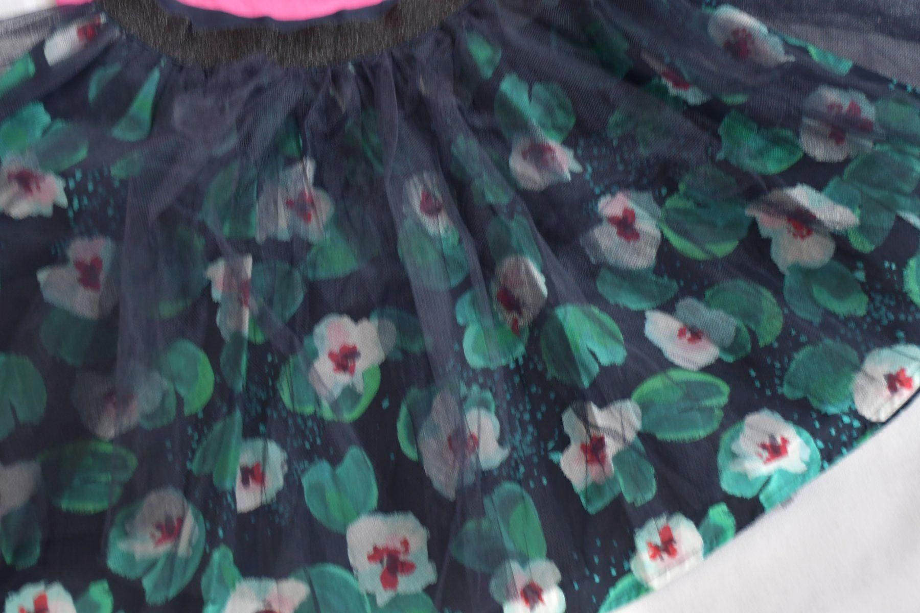 Catimini Lotti & Set di vestiti: neu Rock Catimini , Tshirt Hema gr. 152 – Nuovo e nell'imballaggio originale da Nuglar venduto da Korsika2 2