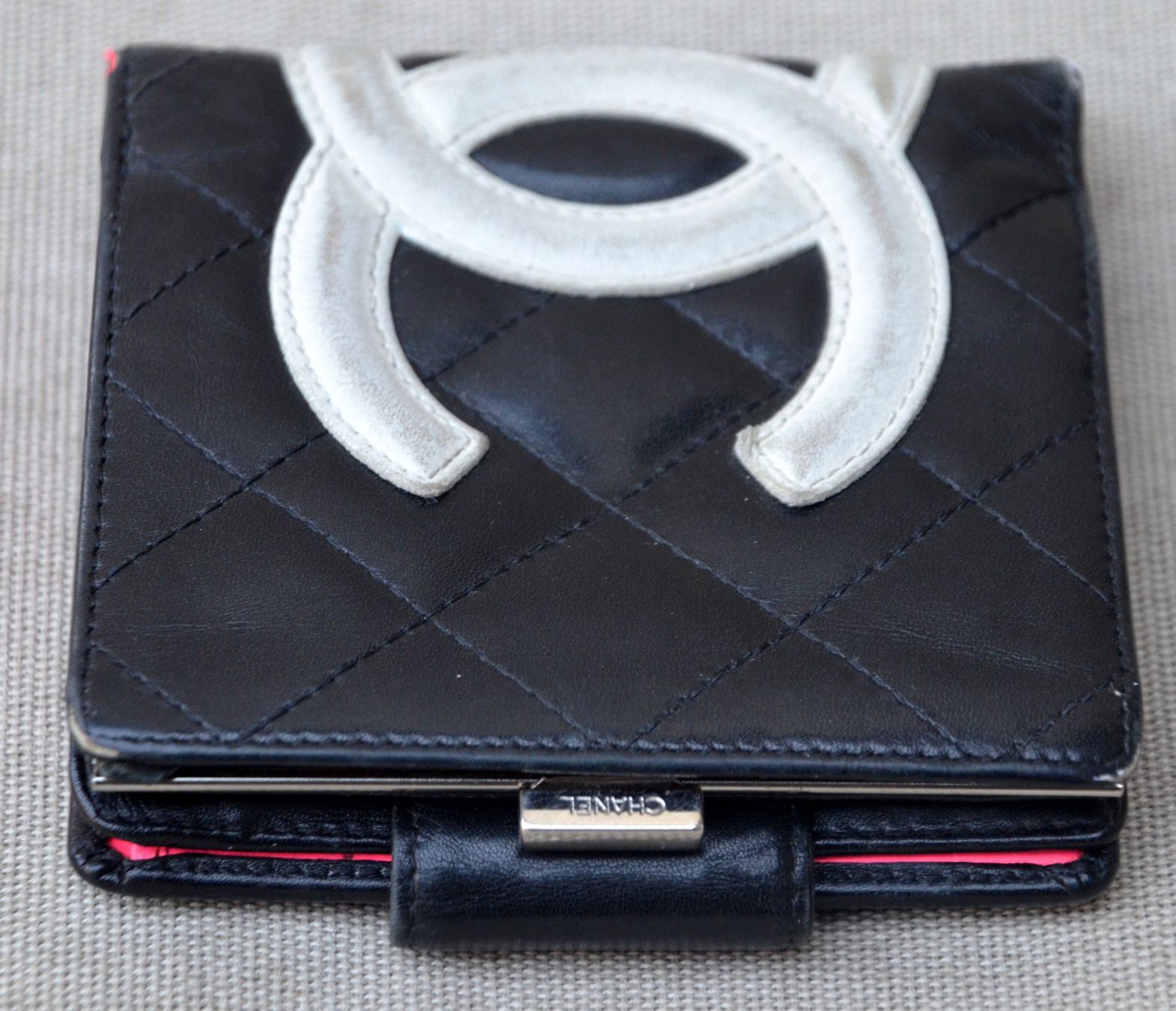 Chanel Portamonete: Chanel Portefeuille / Geldbörse – Usato da Collonges venduto da arashee 4