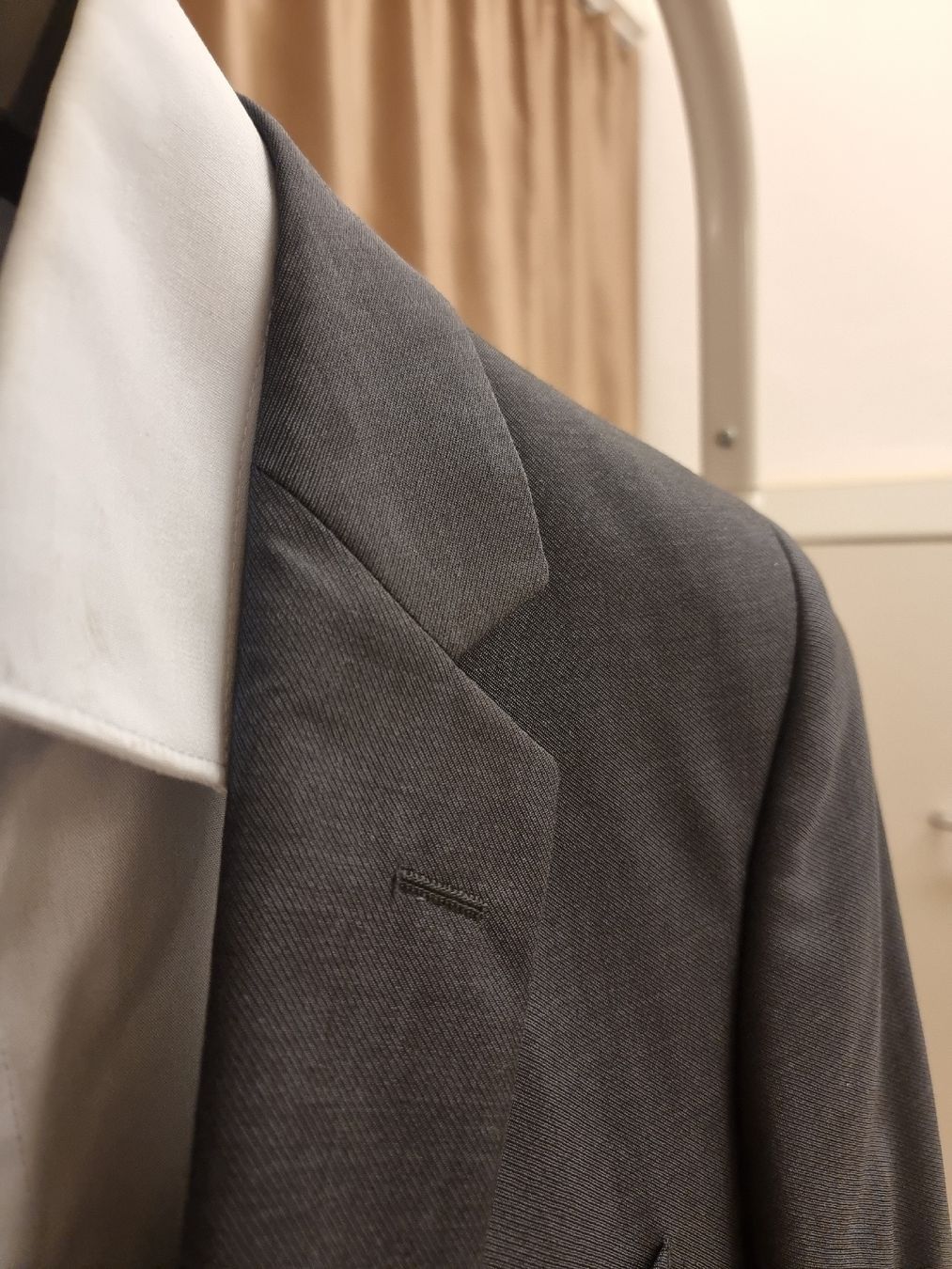 Strellson Completi: Strellson Premium Line Herrenanzug blau – Usato da Humlikon venduto da Harvey007 2