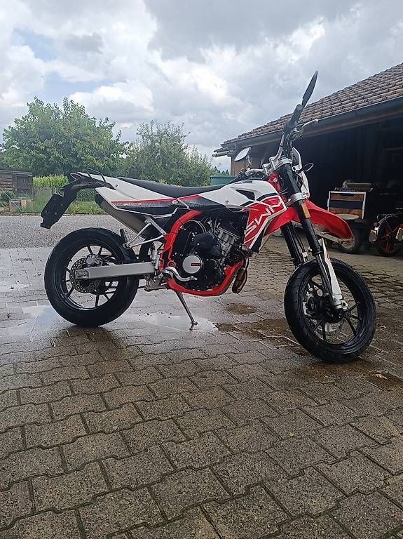 Strada: SWM SM 125 R – Usato da Herzogenbuchsee venduto da ___joel40