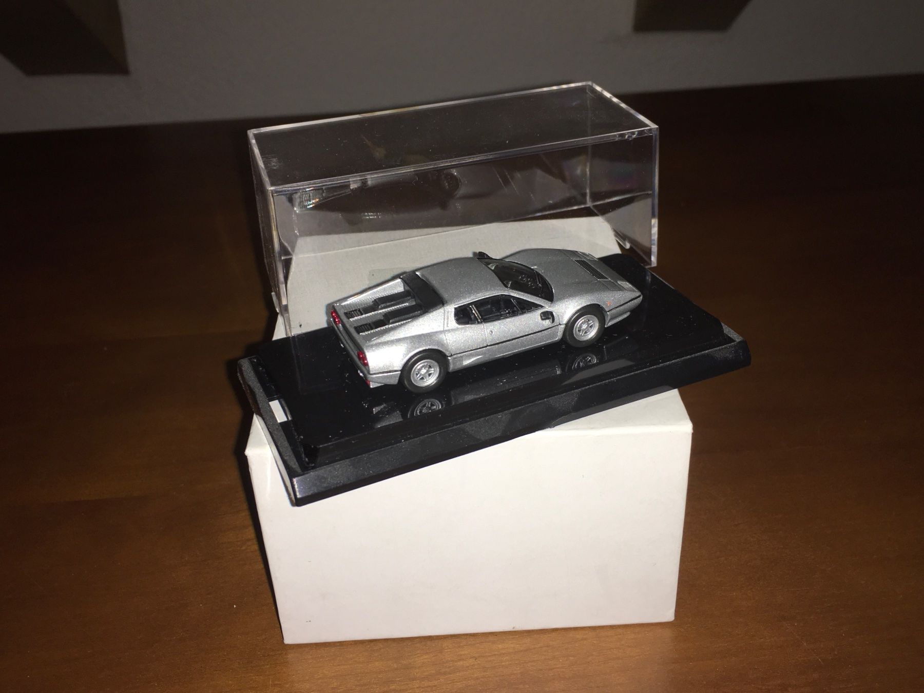 Ferrari Modellini d'auto: Ferrari 512 BBi 1/64 – Nuovo (secondo la descrizione) da Wohlen AG venduto da PrivatSammlung 1