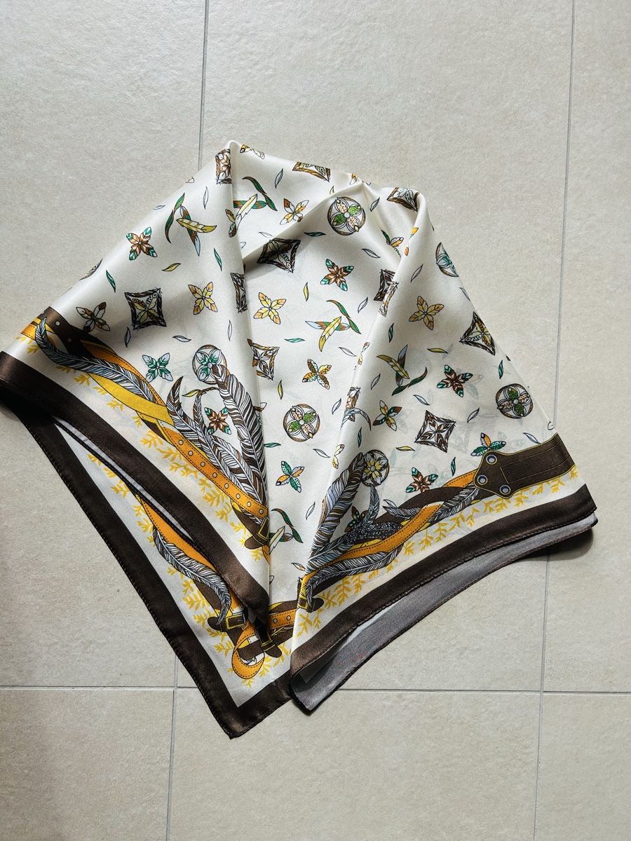 Foulard & Sciarpe: Foulard en soie – Nuovo e nell'imballaggio originale da Founex venduto da etswang 2