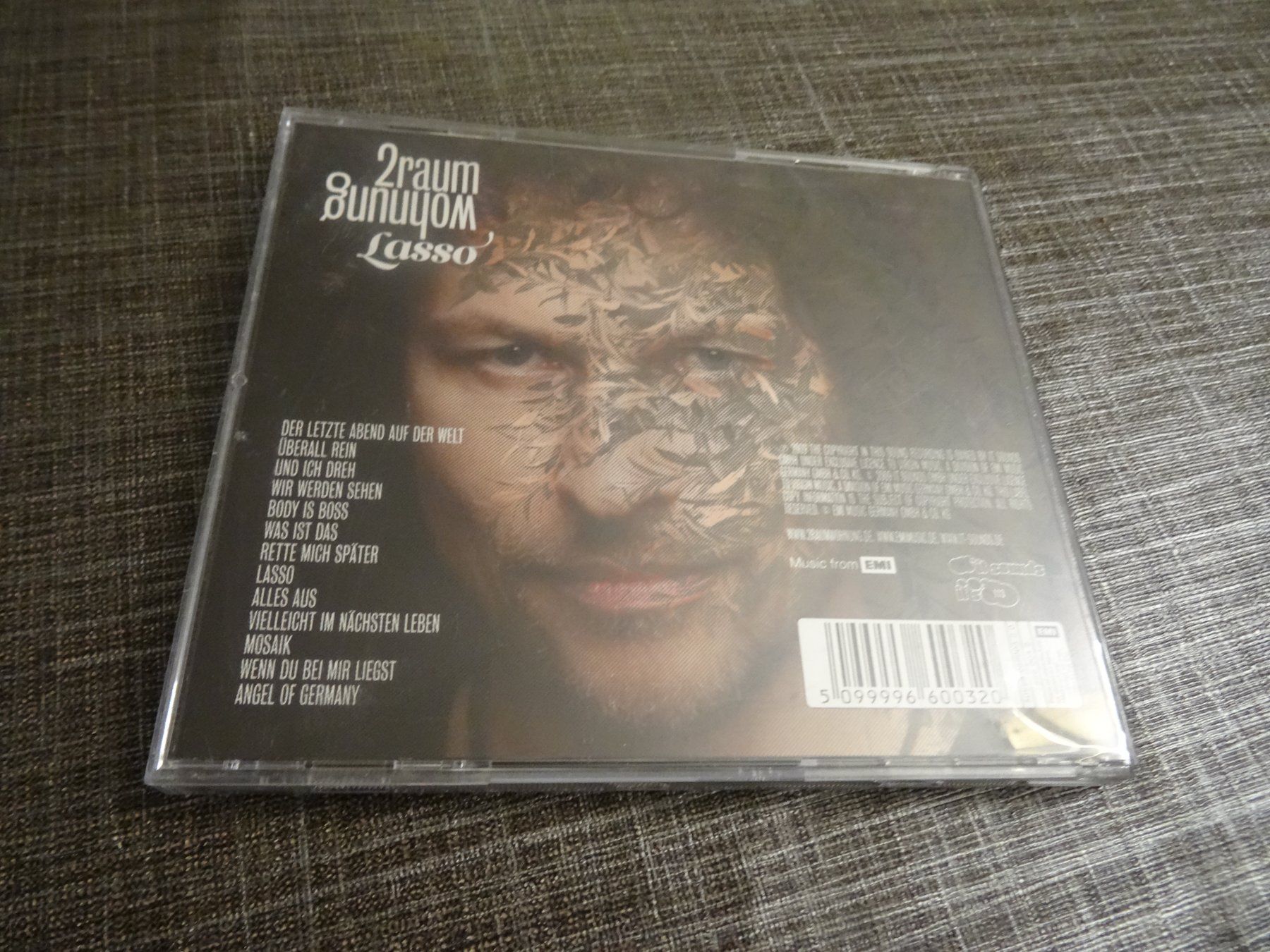 CD: 2 Raumwohnung 2Raumwohnung - Lasso CD – Usato da Olten venduto da Disc-Ausverkauf 1