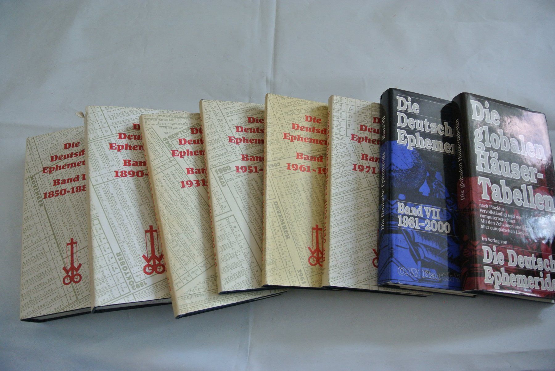 Libri: Deutsche Ephemeriden Bände 1-7 plus Häusertabellen – Usato da Horgen venduto da Goros 1