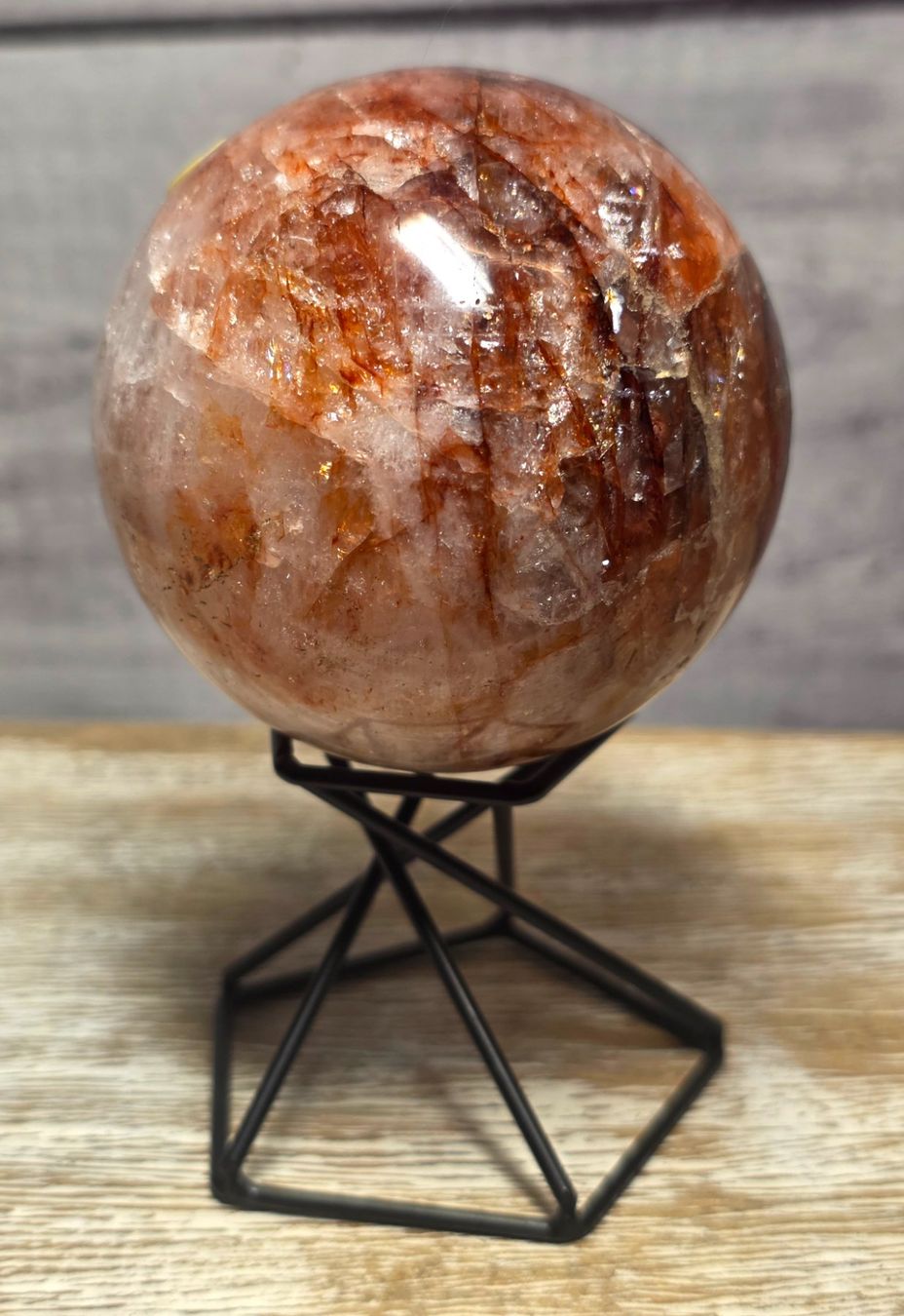 Minerali & Pietre curative: Feuerquarz Kugel 63mm 340g – Nuovo e nell'imballaggio originale da Matzingen venduto da Shay_Crystalz 1
