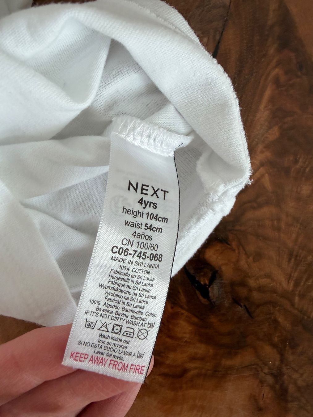 Next Camicette, T-shirt & Top: T-Shirt von Next, Grösse 104 – Usato da Haslen AI venduto da s176 2
