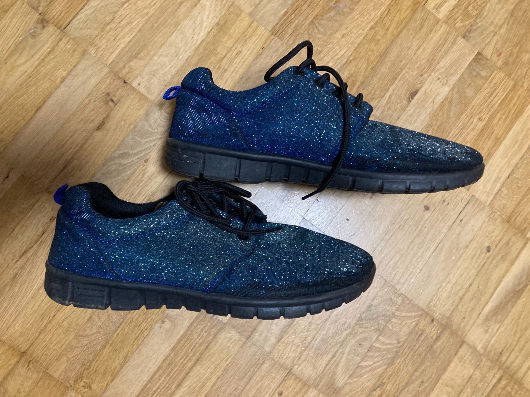 Damenschuhe: Blaue Glitzer Sneaker Gr. 38 – Gebraucht aus Thun von Vans_98 3