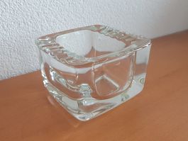 Aschenbecher aus Glas