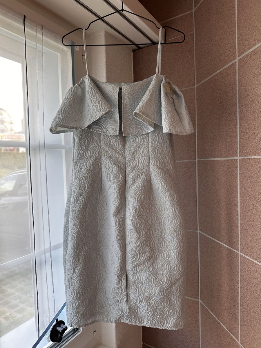 Vestiti: Elegantes Kleid mit Blumenmuster – Usato da Mogelsberg venduto da freeridedemo 2