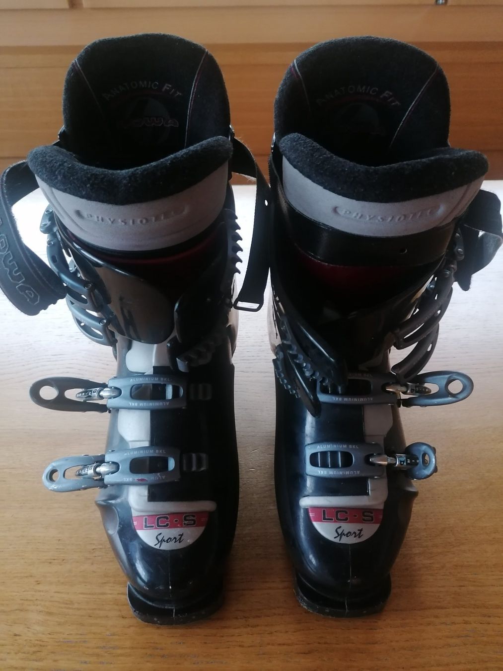 Herrenschuhe: Skischuhe 284mm – Gebraucht aus Appenzell Enggenh. von vario414