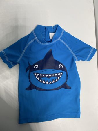 Next UV-Shirt Hai Gr. 86,