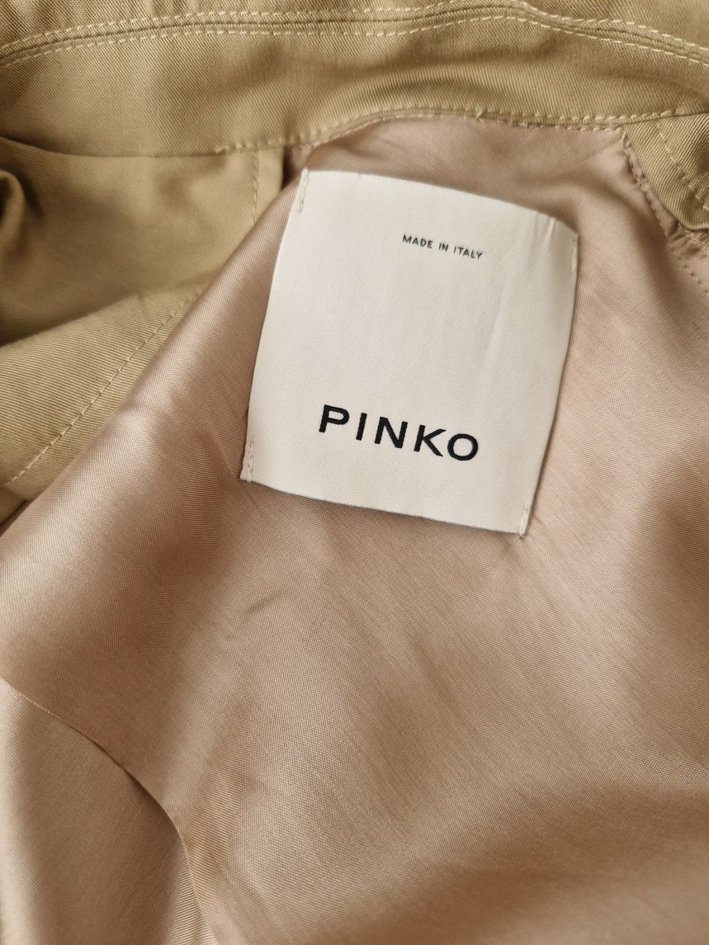 Pinko Cappotti: Pinko Trench Lyocell Gr.38 – Usato da Erlinsbach SO venduto da ULIKH 3