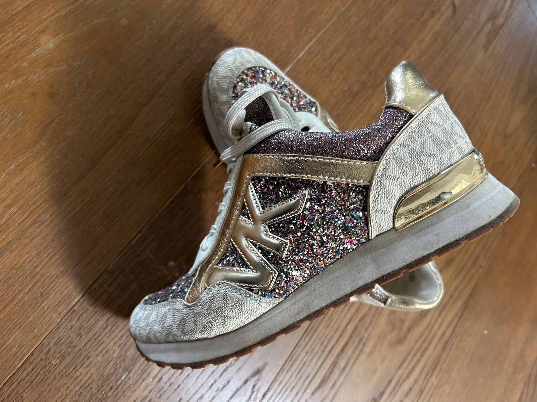 Michael Kors Scarpe da donna: Turnschuhe Michael Kors mit Strass – Usato da Schwyz venduto da lookatit 1