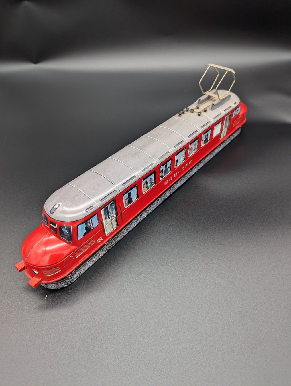 Modellini di ferrovie: Blechbahn SBB-CFF Rot mit Schienen Leckerli Haus – Usato da Brugg AG venduto da swiss.sales.force 2