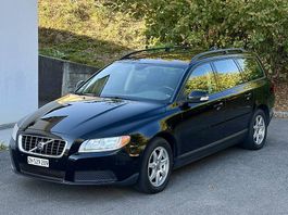 Volvo V70 2.0D | MFK 01/26 | 8-fach | AHK | gepflegt