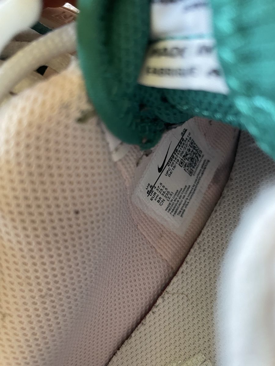 Nike Scarpe da uomo: Nike Air Force 1 37.5 – Usato da Losone venduto da Giulieth 2