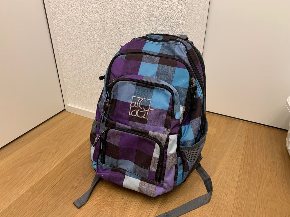 All Out Rucksack Luton 22 Liter – Harvest Check Design, Grau, Mit Reißverschluss