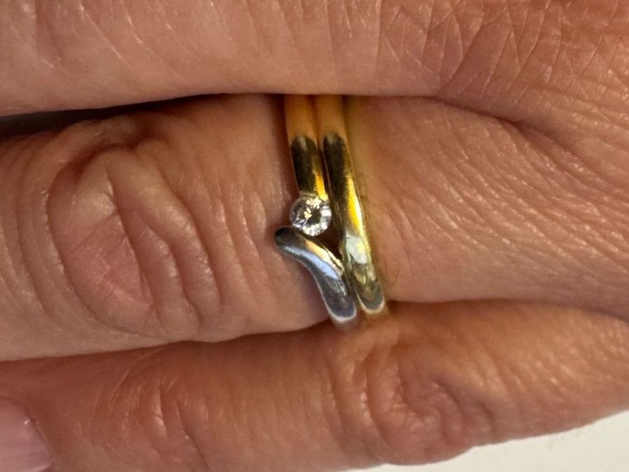 Anelli: Ring 750 GG/WG mit 1 Brillant // ca. Gr. 54 – Usato da Zäziwil venduto da blackpearl 1