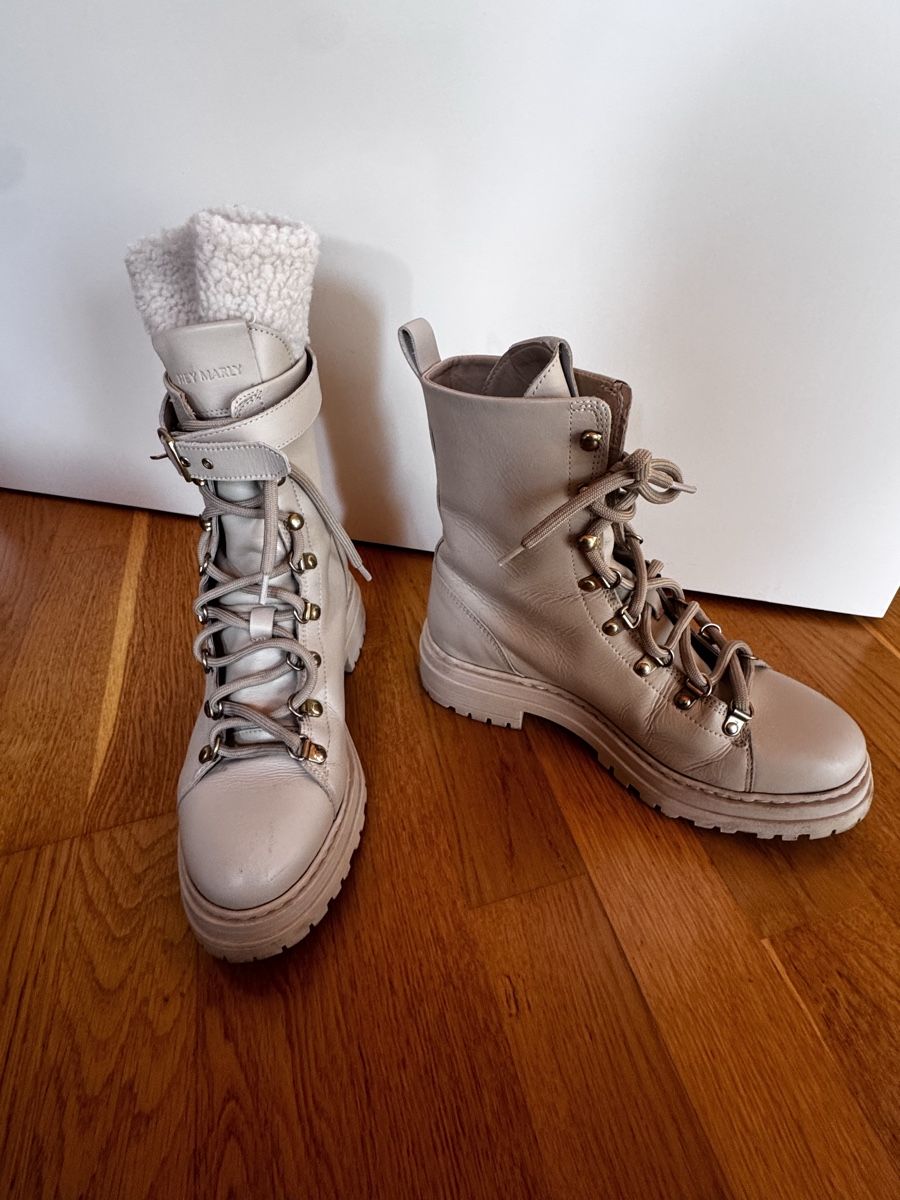 Scarpe da donna: Stiefel HEY MARLY / Beige / Grösse 39  – Usato da Hünibach venduto da s.leptir