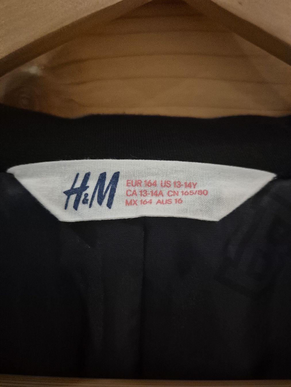 H&M Giacche & Cappotti: Schwarzer H&M Blazer, Gr. 164, Top Zustand – Nuovo (secondo la descrizione) da Unterägeri venduto da Idecurtins 1