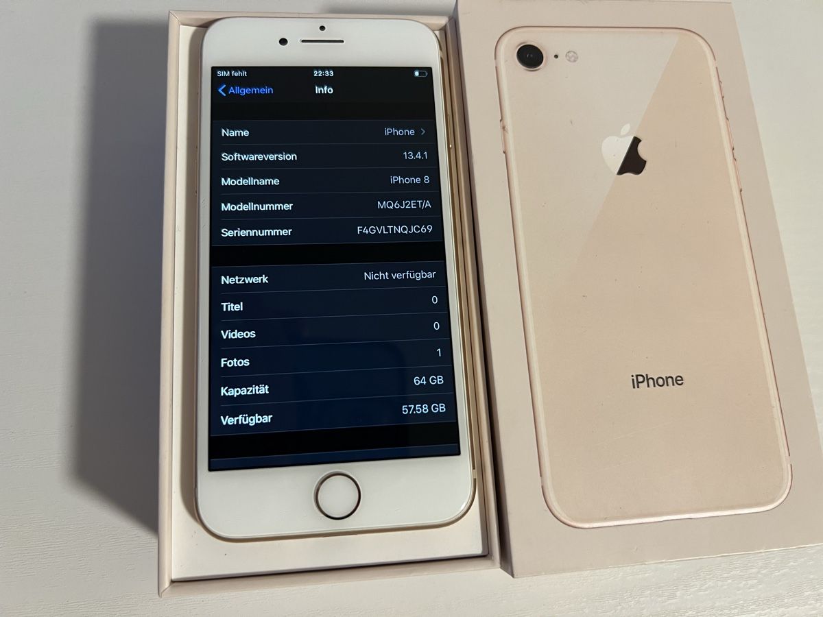 Apple Telefoni cellulari / Smartphones: iPhone 8 Gold 64 GB zu verkaufen – Usato da Adliswil venduto da Pacifoll 1