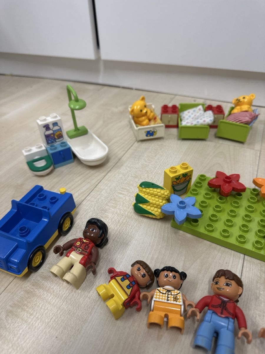 Lego Jouets: Duplo Möbel & Figuren – D'occasion à Birmenstorf AG par MrsMela 2