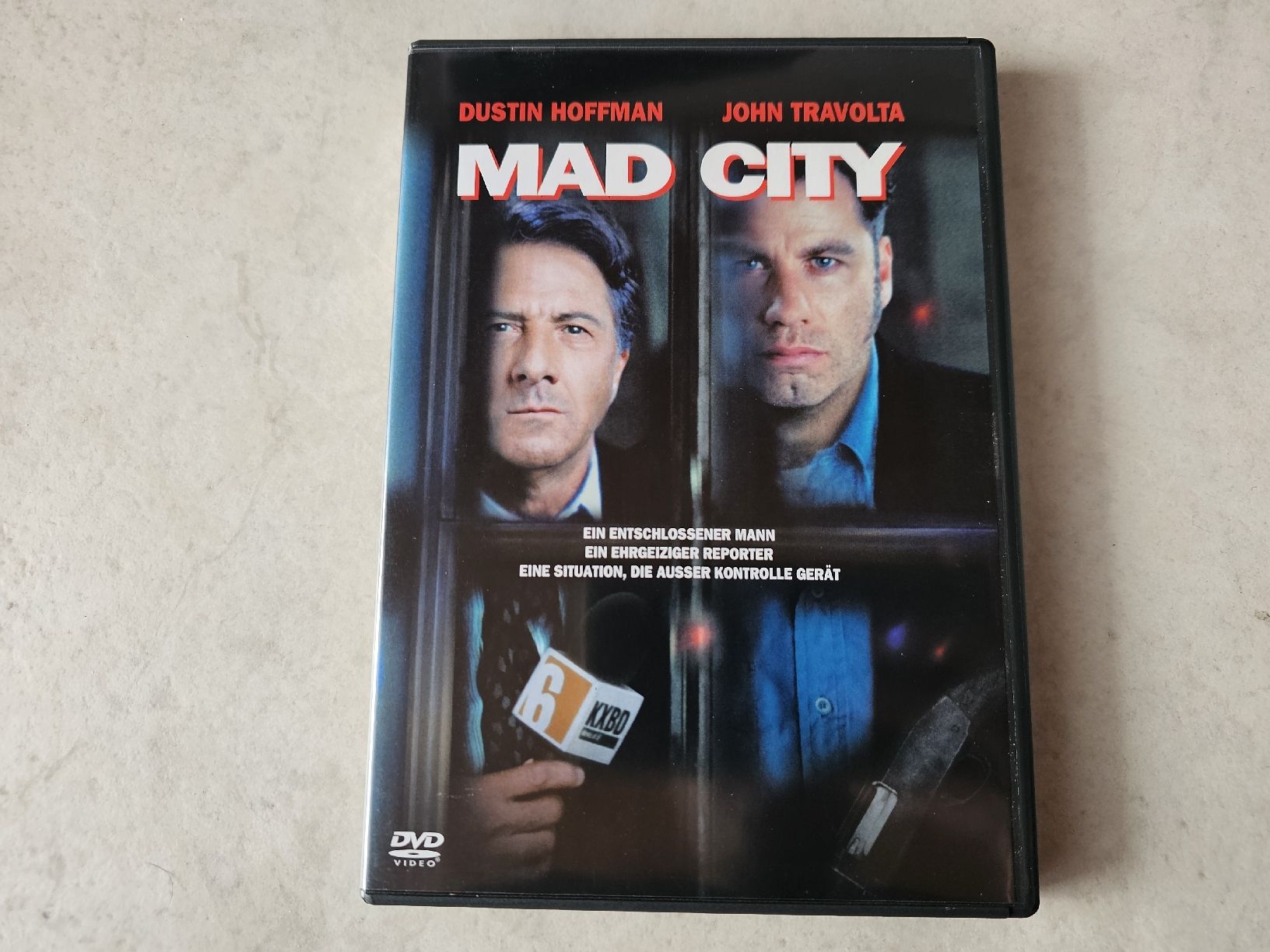 Alle DVDs: Mad City  /  (Dustin Hoffman & John Tavolta) – Gebraucht aus Schneisingen von backstore24