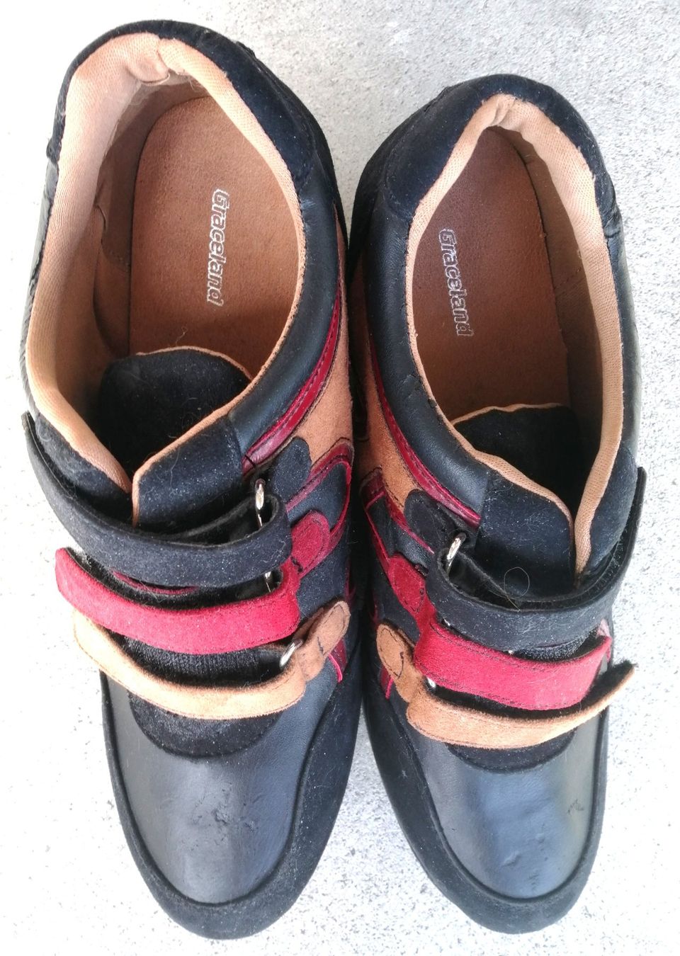 Graceland Scarpe da donna: Schwarze Graceland Keilabsatz Schuhe, Gr. 41 – Usato da Schaffhausen venduto da Domifran