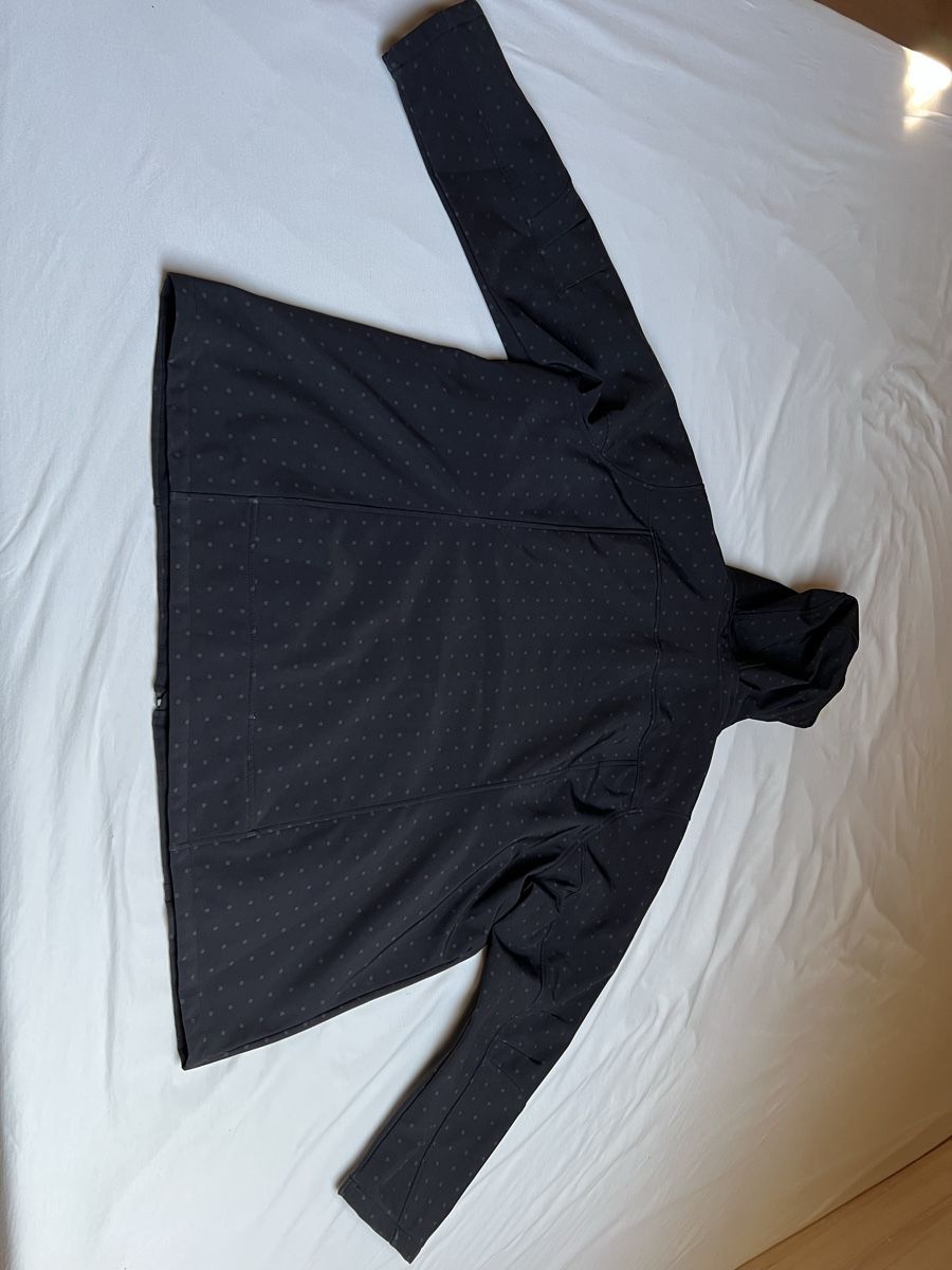 Jacken: Softshelljacke Gr. 56 schwarz gepunktet – Gebraucht aus Zeiningen von nic_2rmd 2