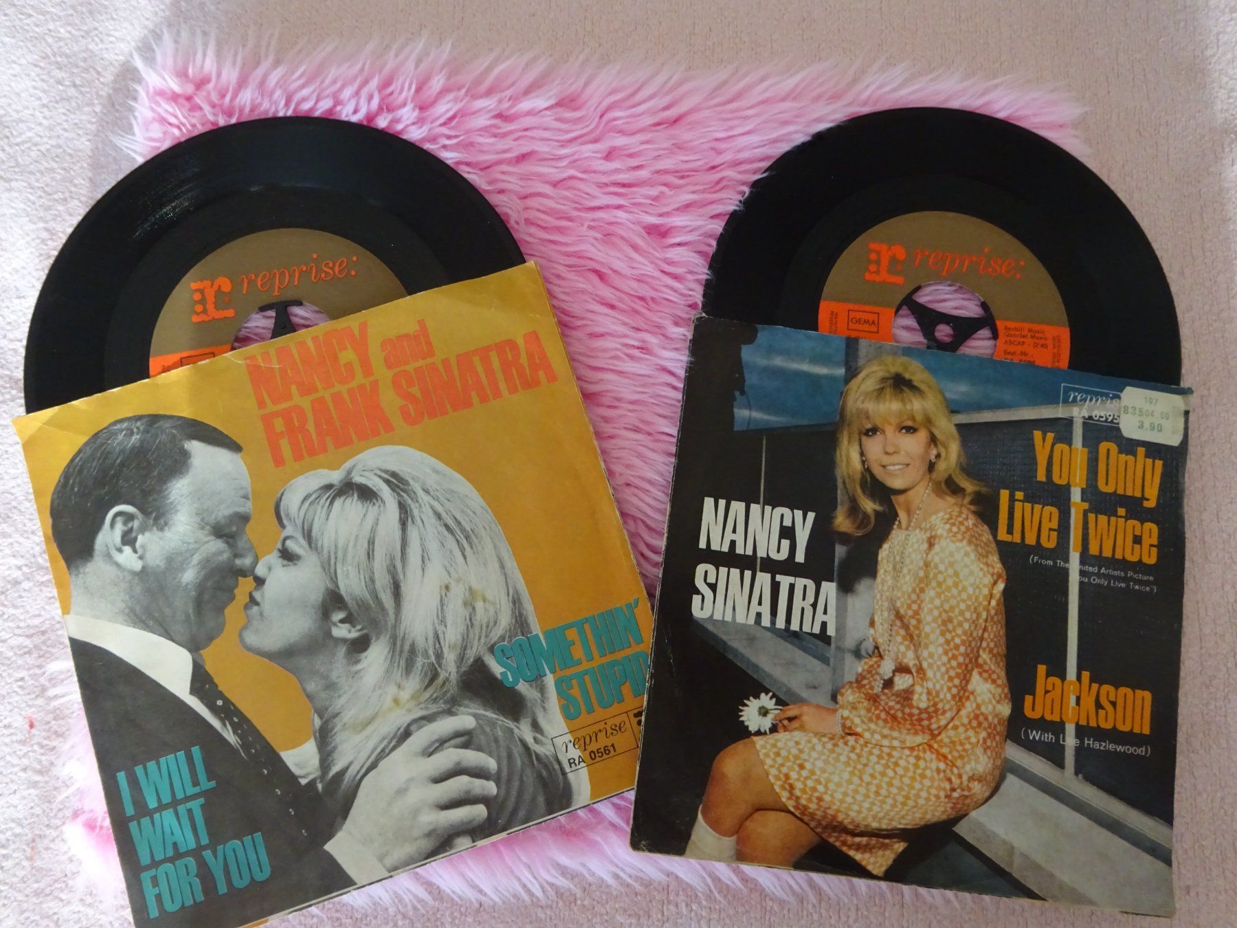 Dischi in vinile: NANCY + FRANK SINATRA  **  SOMETHIN' STUPID // JACKSON – Usato da Luzern venduto da xrayspex99
