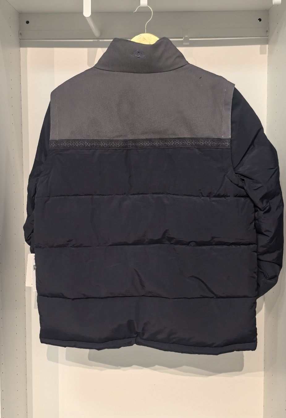 Billabong Giacche: Billabong Herren Winterjacke – Nuovo e nell'imballaggio originale da Bad Ragaz venduto da AKahlon 1